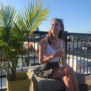 Meet your Posher, Alexandra